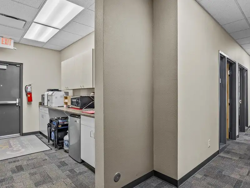 Free-standing 12,360 Sq. Ft. Commercial Building in High-traffic Location