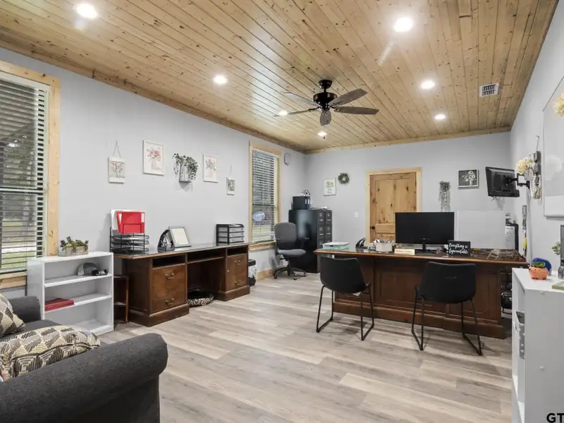Expansive 13,500 Sq Ft Warehouse and Office on 11.5 Acres Along Highway 271