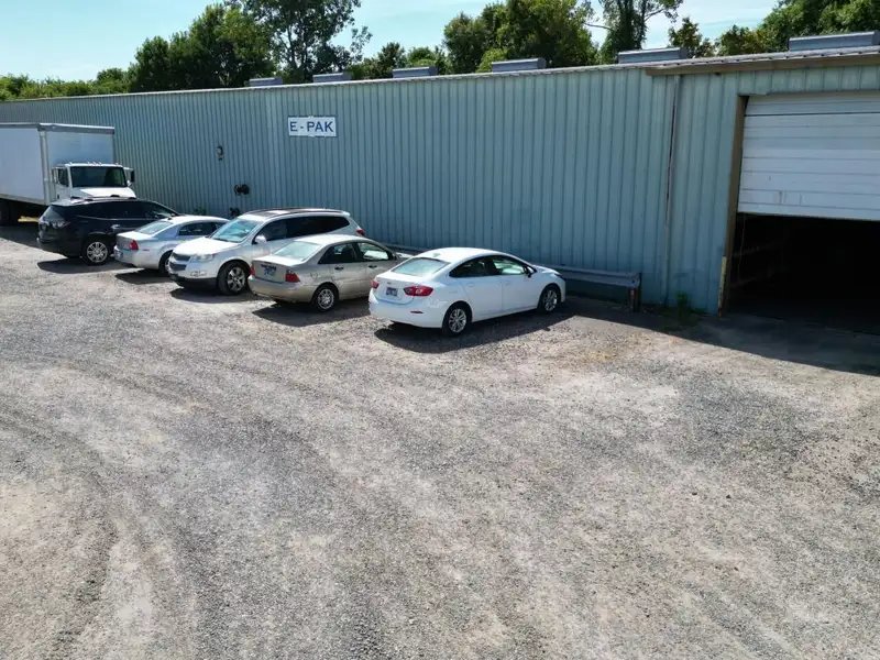 Expansive Industrial Property in Prime Location - over 30,000 Square Feet