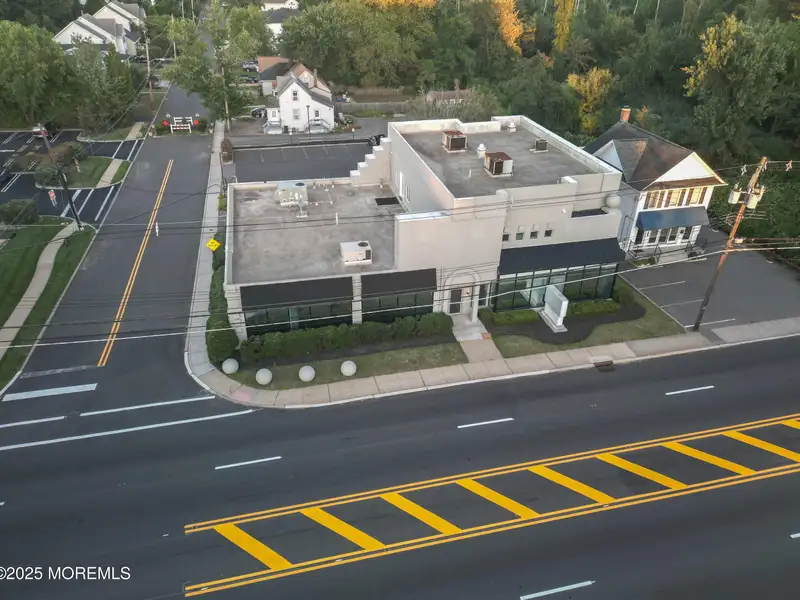 2,500± Sq Ft 2nd Floor Commercial Space for Lease on Broad Street, Shrewsbury