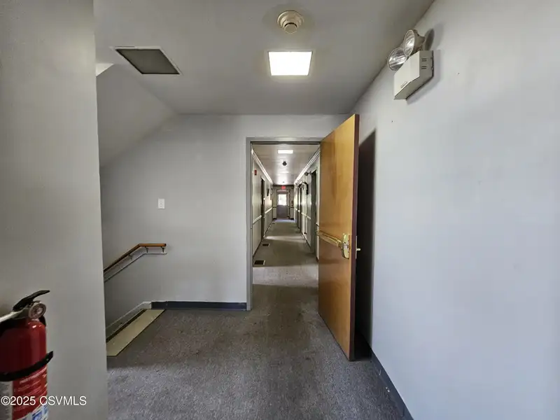 14-unit Residential Building with Shared Facilities and On-site Laundry