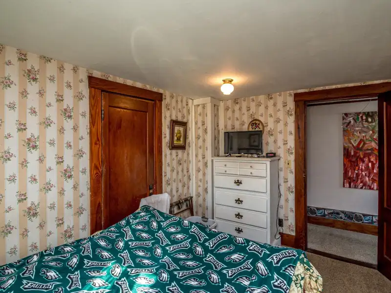 Du Bee Inn: Versatile Bed-and-breakfast with Mountain Views in the Great North Woods