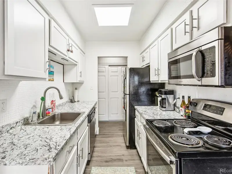 39-unit Multifamily Investment in Capitol Hill, Denver with City and Mountain Views