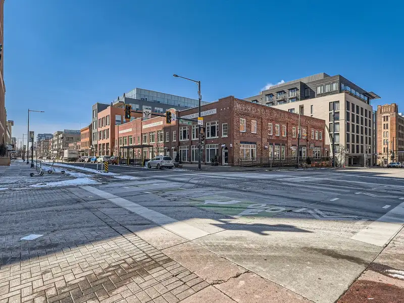 Historic Office/retail Building in Lodo, Denver - 11,012 Sq Ft with Leased Retail Space