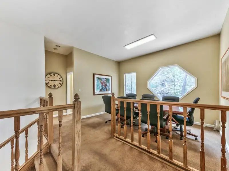 Modern Office Building with Private Offices in Stateline, Nv