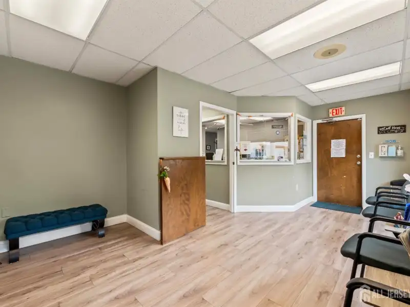 First-floor Medical/professional Office Condo for Sale/lease on Route 130