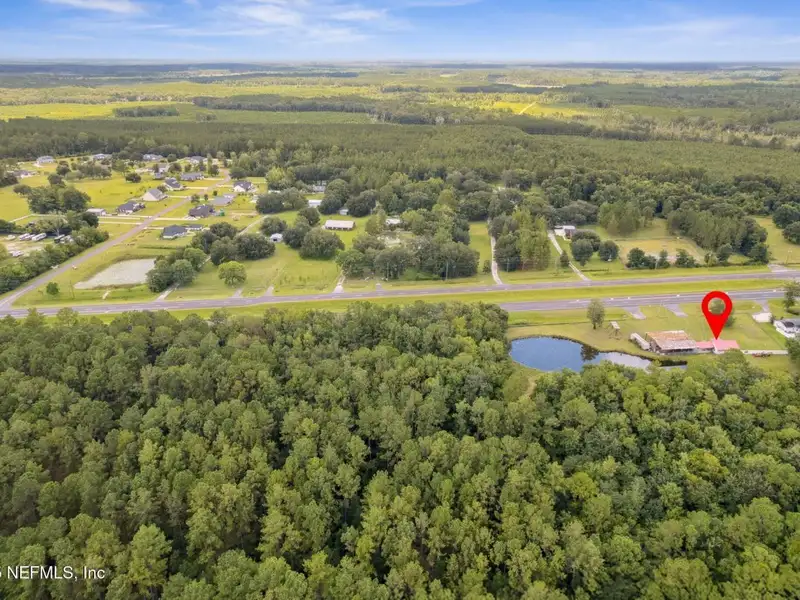 5.04-acre Mixed-use Parcel with Home and Shop in Nassau County