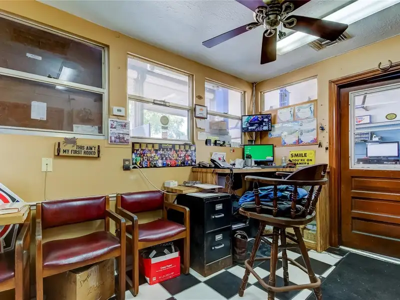 Auto Repair Shop for Sale in Established Oldsmar Location with Equipment and Storage