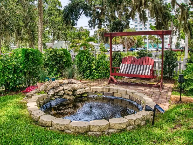 Historic Home and Turnkey Bed & Breakfast in Downtown Daytona Beach