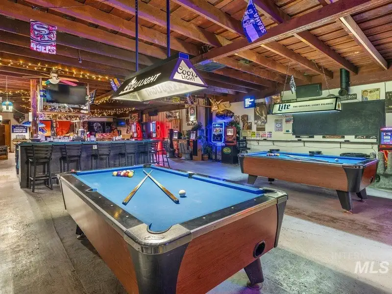 Updated Tavern with Liquor License in Historic Downtown Weiser