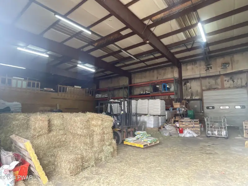 26,000 Sq Ft Commercial Building on 3.27 Acres in Northern Poconos