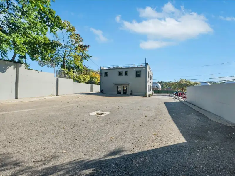 Renovated Medical Office Building Near North Shore Hospital with Ample Parking