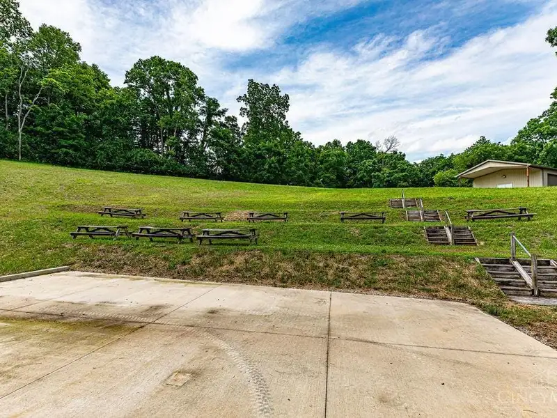 Updated Tavern/bar/restaurant with Apartment on 2+ Acres in Reily, Ohio