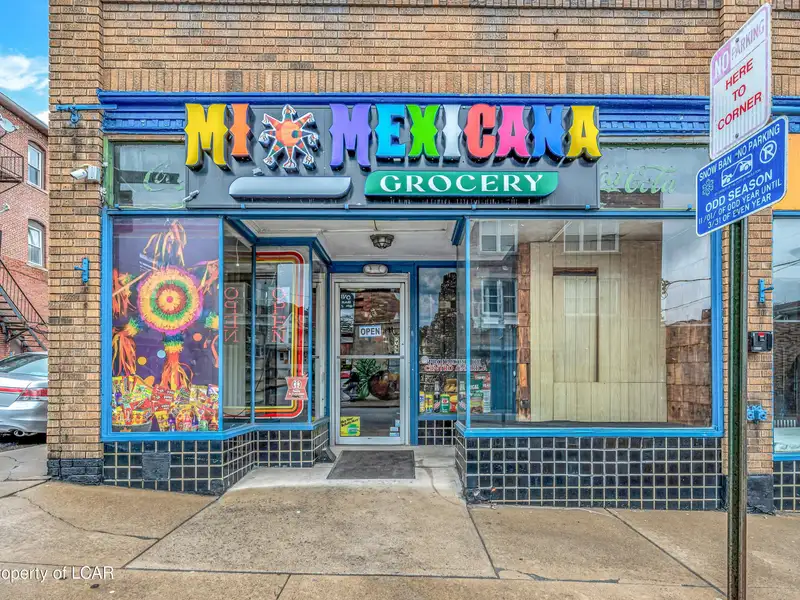 Five-unit Commercial and Residential Building in Prime Location with Recent Upgrades