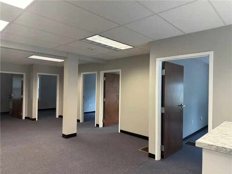 Commercial Office Space for Lease in Prime Cumberland Location - 1,260 Sq Ft Suite