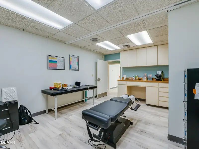 Upgraded 2112 S.f. Medical Office Space in Ormond Beach, Near Granada Blvd.