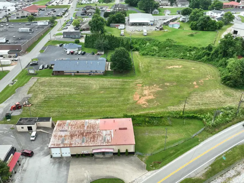 Multi-building Commercial Property with Restaurant and Warehouse on Langdon St and Hwy 80