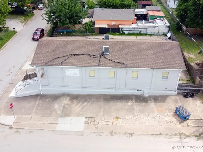Versatile 5200+ Sf Commercial Property with Walk-out Basement in Prime Location
