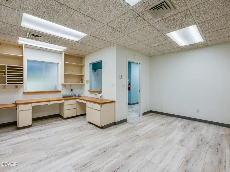 Upgraded 2112 S.f. Medical Office Space in Ormond Beach, Near Granada Blvd.