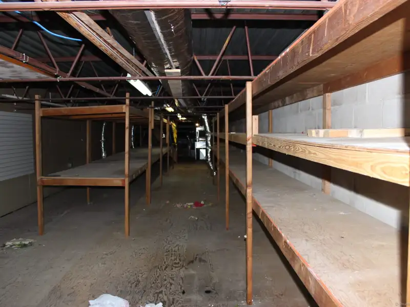 High Ceiling Retail Space for Lease on Busy Rt322, Southington - 3997 Sf