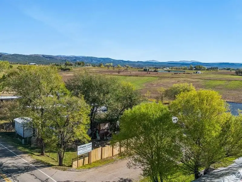 Multi-use Commercial Property with Established Tenants in Durango's Growing Market