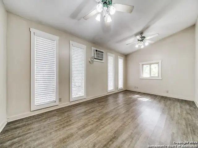 Historic Vintage Office Building with Additional Income Potential in Downtown Boerne