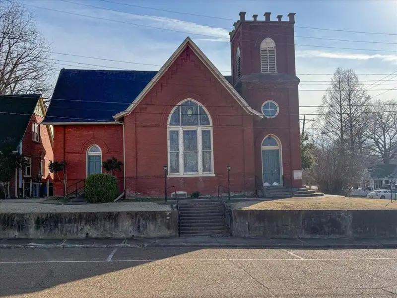 Versatile Church Property in Covington, Tn with Sanctuary and Family Life Center