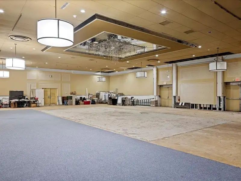 Multi-use House of Worship with Ballroom and Commercial Kitchen in New Hyde Park, Ny