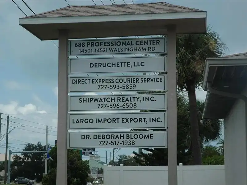 800 Sq Ft Office Space for Lease on Walsingham Rd, Close to Beaches