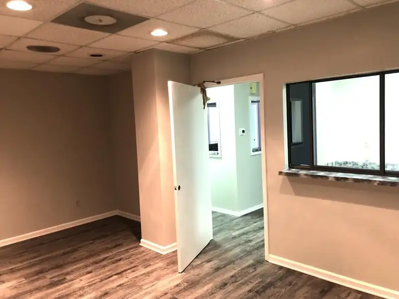 Office Condo with Exam Rooms and Reception Area in Germantown, Tn
