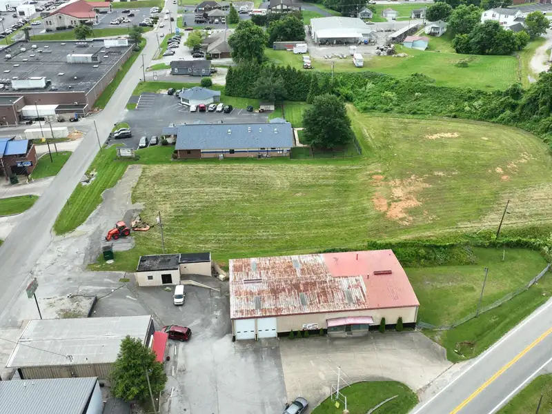 Multi-building Commercial Property with Restaurant and Warehouse on Langdon St and Hwy 80