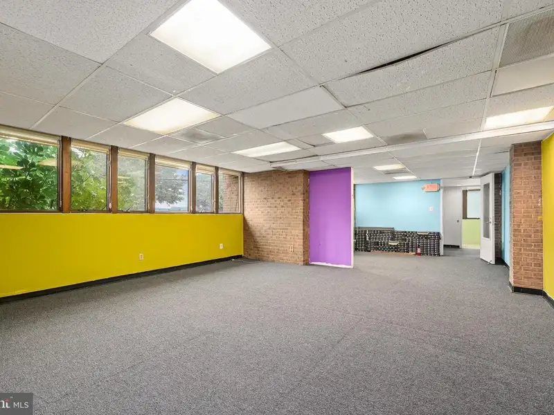 Commercial Building for Sale in Annandale - 8,202 Sq. Ft., Zoned C-3, Corner Lot