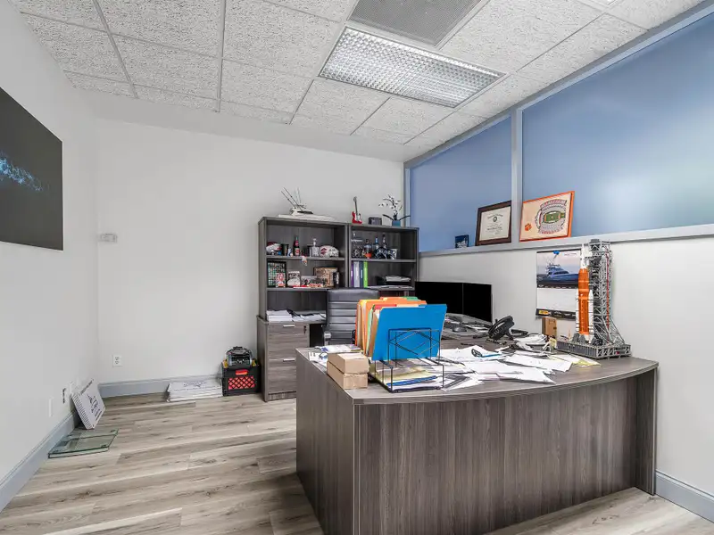 Mixed-use Office Building Investment Opportunity in Jupiter, Fl