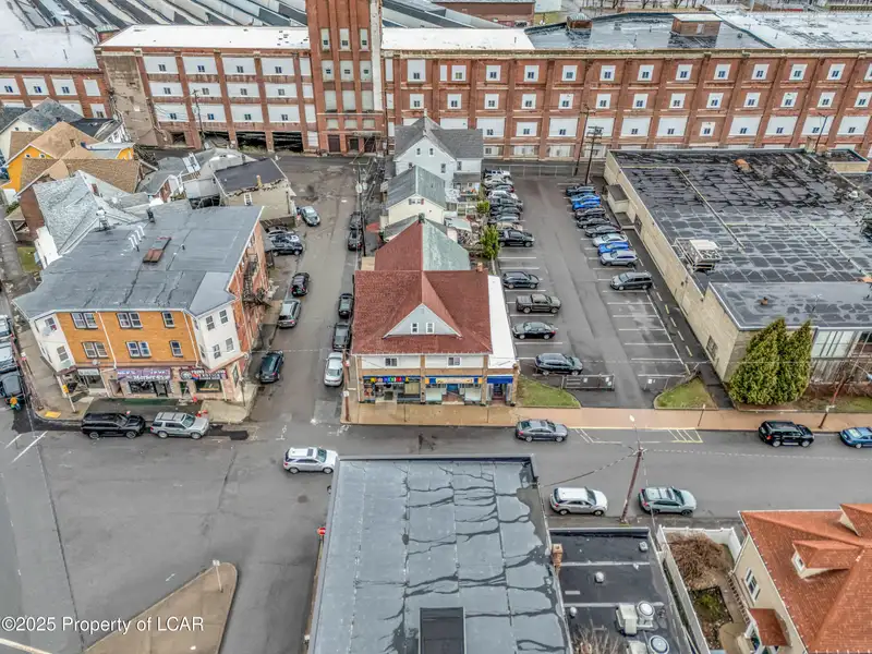 Five-unit Commercial and Residential Building in Prime Location with Recent Upgrades