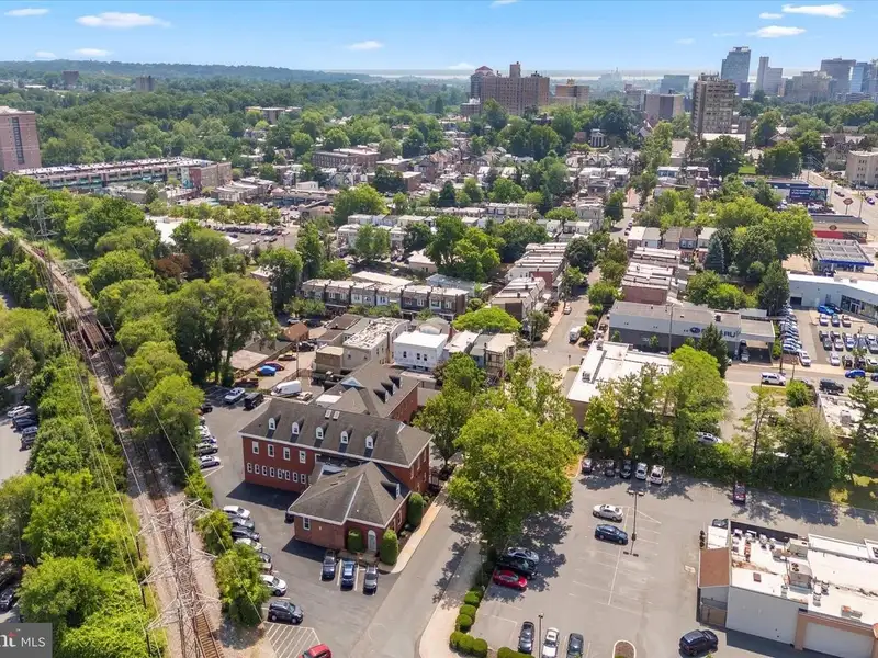 Renovated Office Condo with Loft Space in Trolley Square, 1815 W 13th St