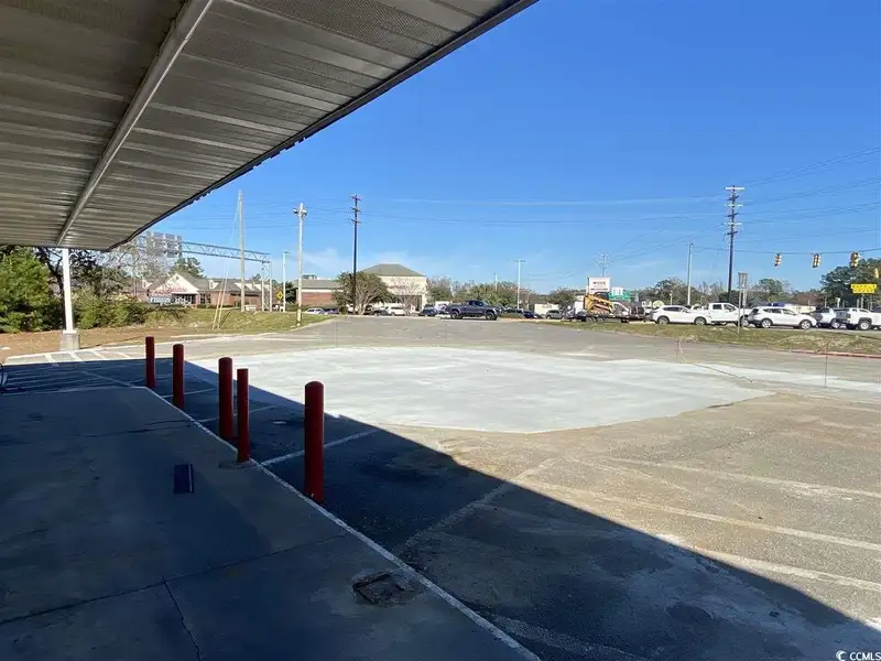 Prime Commercial Space for Sale or Lease at Hwy 17 and Hwy 707 Intersection