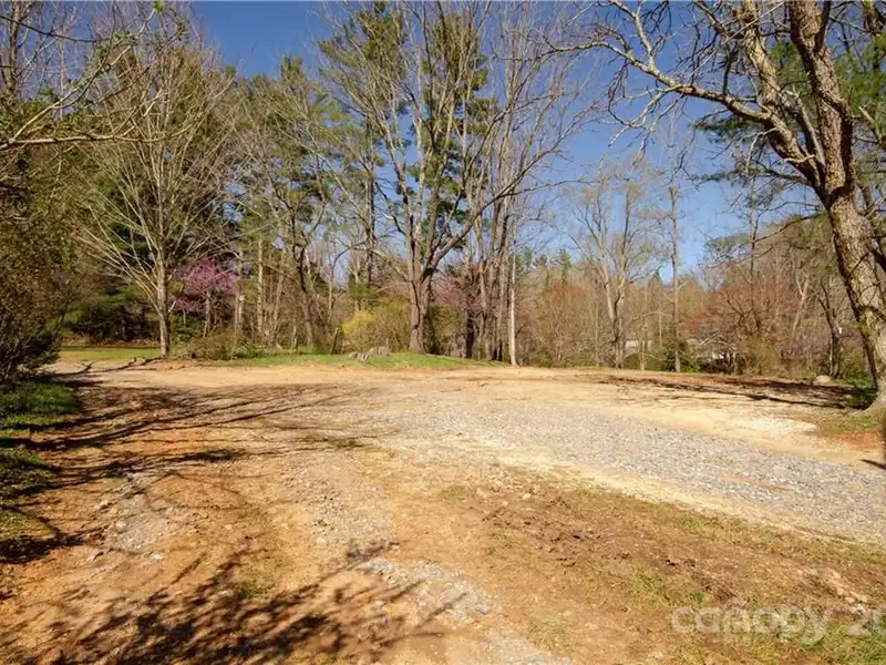 6-acre Residential Development Land in South Asheville Near Tc Roberson High School