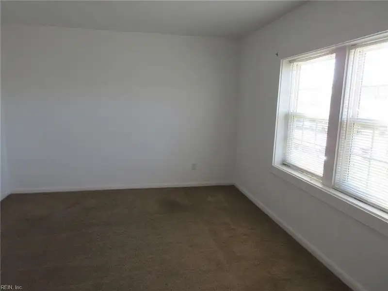 2-story Commercial Building with Office, Warehouse, and Apartments in W Pembroke