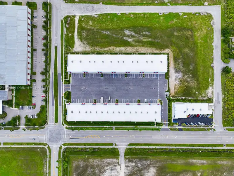 New 2,640 Sq. Ft. Warehouse in Homestead, Fl - Ideal for Storage and Business Operations