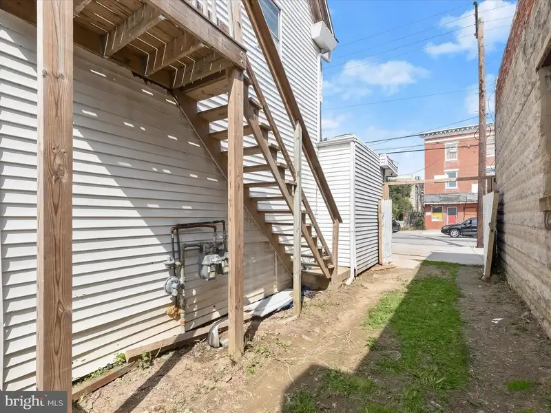 Prime Mixed-use Property with Commercial Space and Residential Unit on Reisterstown Rd