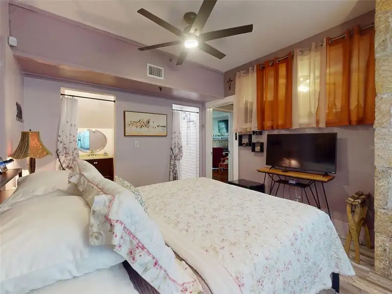 Historic 1912 Home and Bed & Breakfast in Downtown Daytona Beach