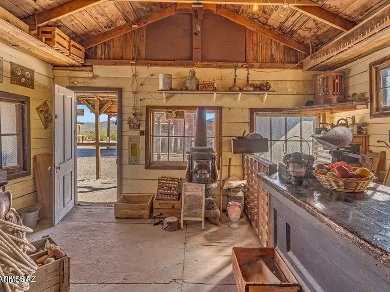 Unique Old West Movie Set and Museum in Gammons Gulch