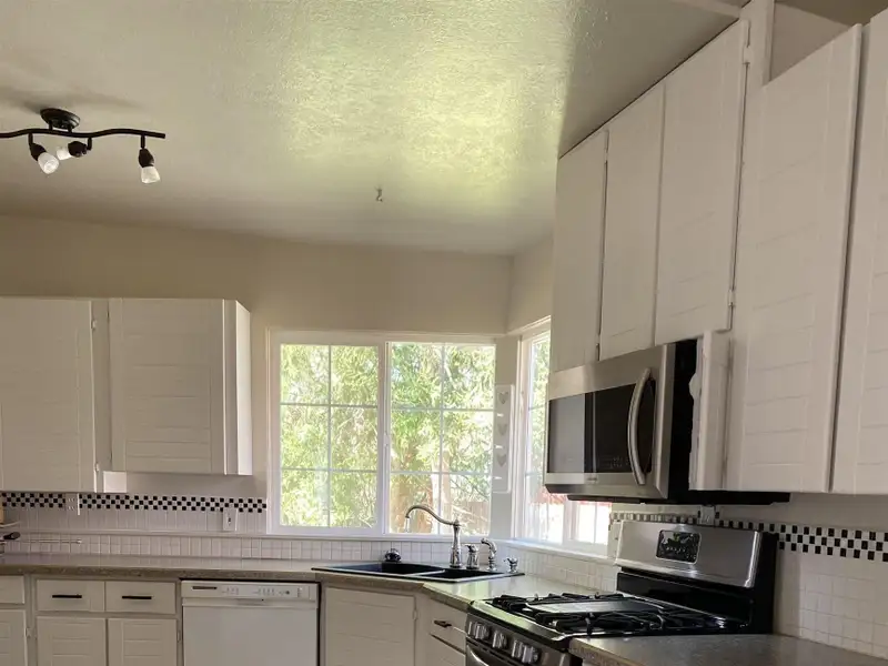 Unique Duplex and Bungalows in Boise Bench on over Half an Acre