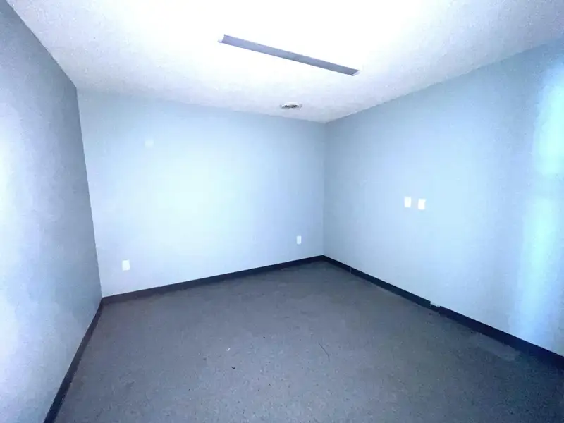 Versatile Commercial Property on Highway 25 N, Corbin with Showroom and Office Spaces
