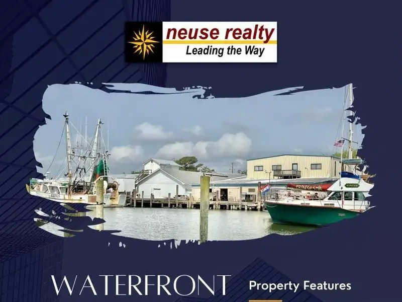 Prime Waterfront Mu-1 Development Opportunity in Historic Oriental, Nc with Deepwater Dockage
