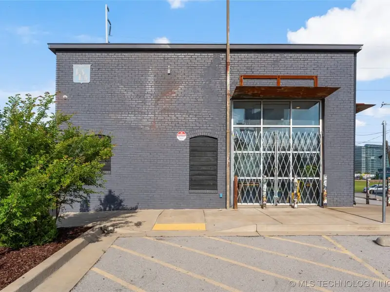 Freestanding Commercial Building with Downtown Views in East Village District, Tulsa