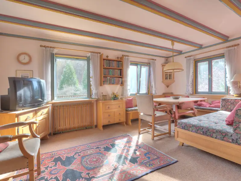 Spacious 34,000 M² Stud Farm Property with Main House, Pool, and Guest Accommodations