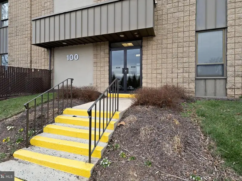 Chadds Ford Professional Center Suite 114 - Second Floor Office with Multiple Private Offices