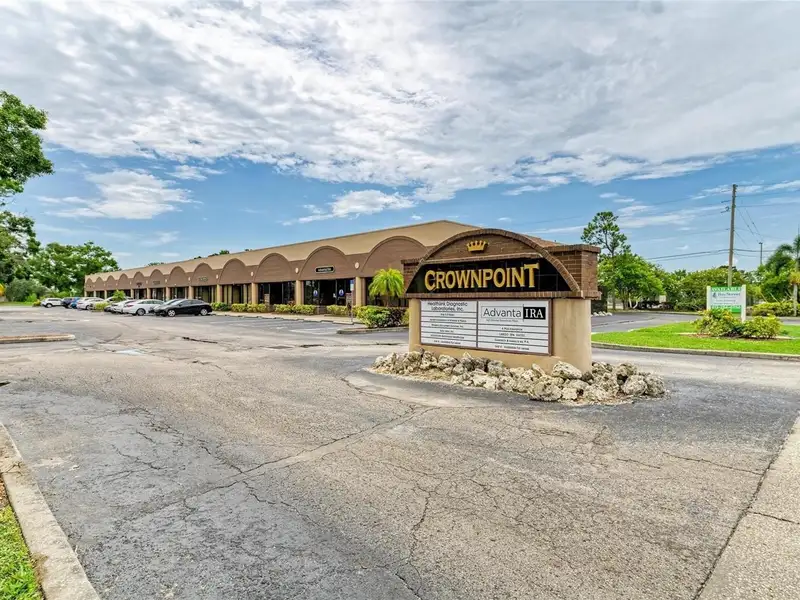 Professional Office Condo in Centrally Located Largo, 1830 Sq.ft with 7 Private Offices
