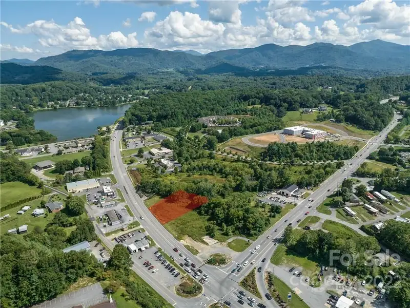 6-acre Commercial Parcel on High-traffic Dellwood Road, Opportunity Zone